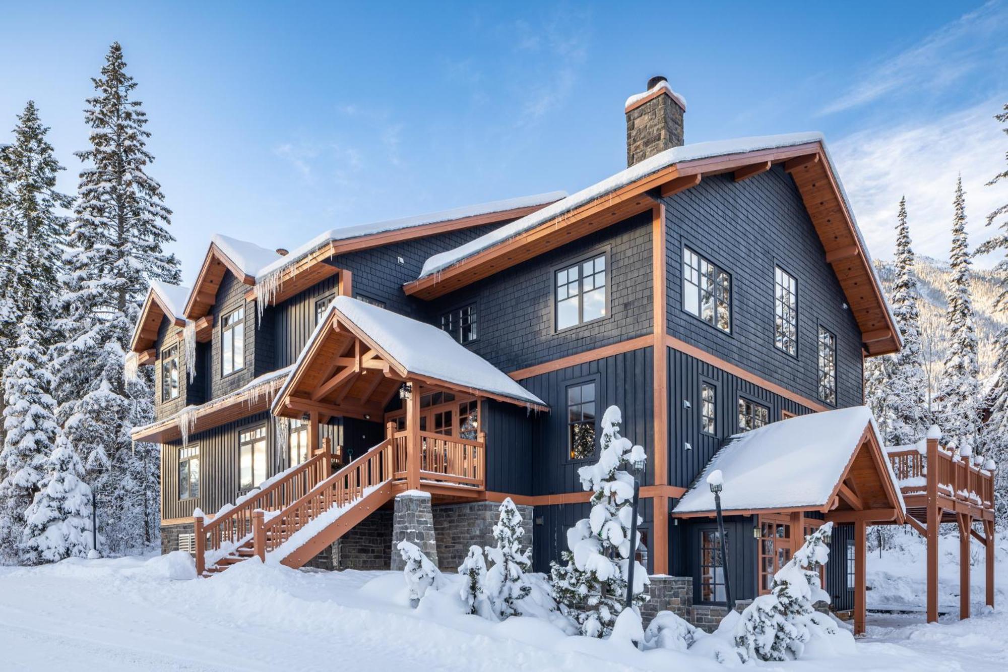 Copper Horse Lodge โกลเดน ภายนอก รูปภาพ